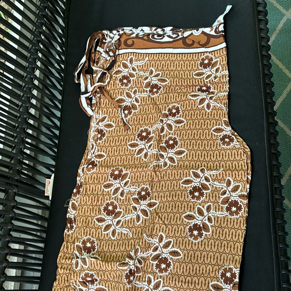Wrap pants